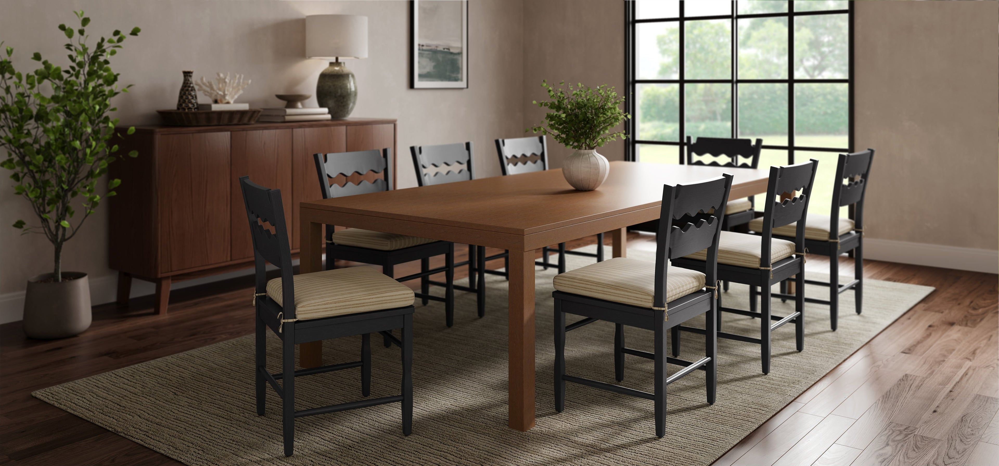 Kitchen & Dining