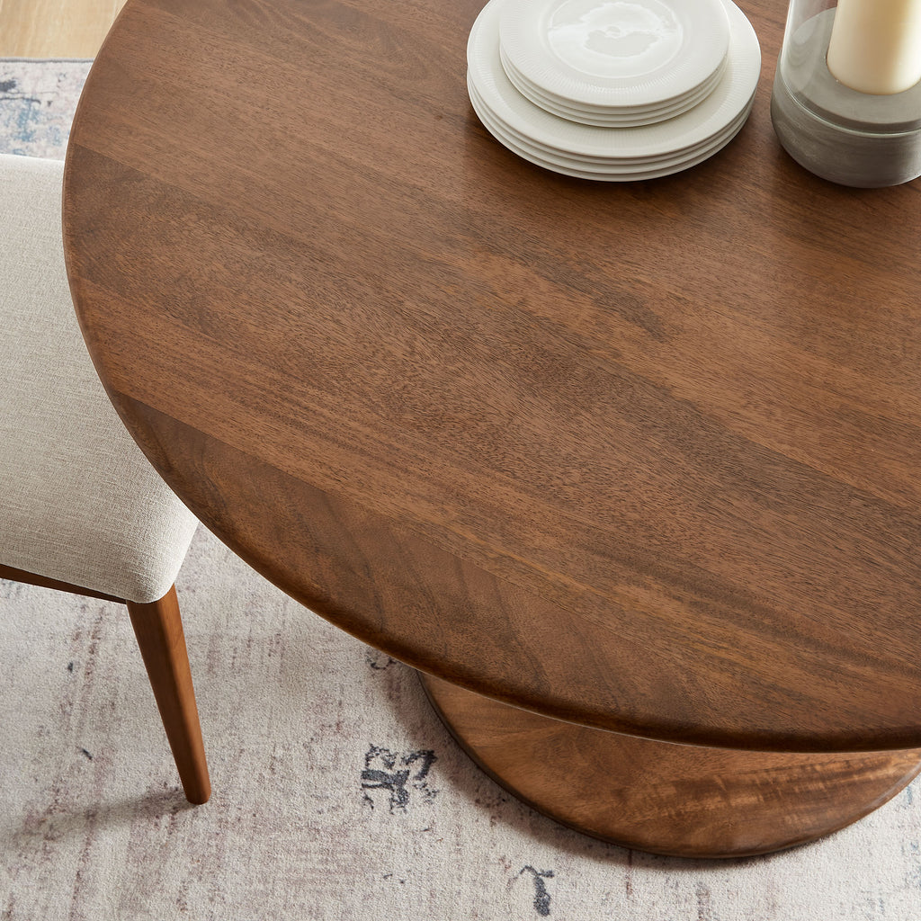 Solid Wood / Walnut