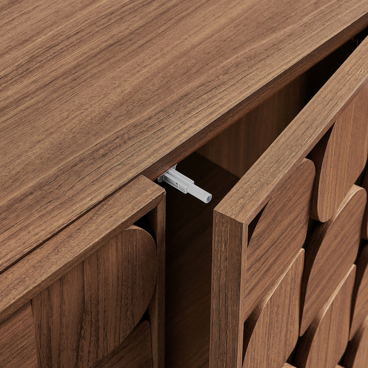 Walnut Black