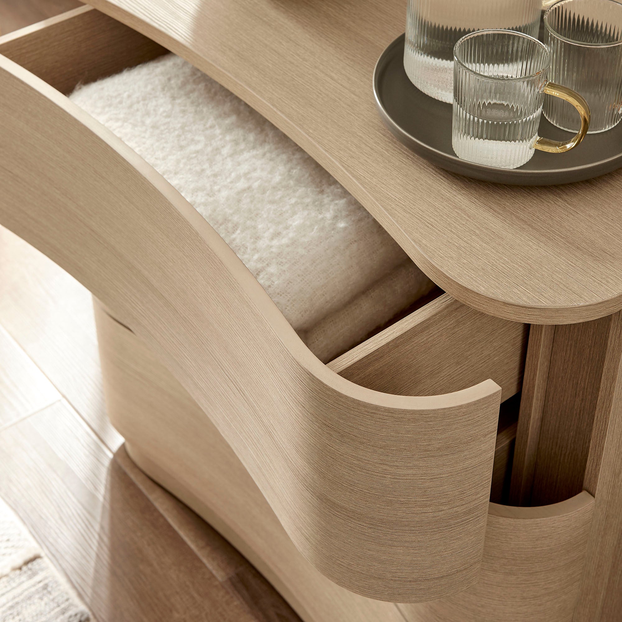 Brushed Light Oak