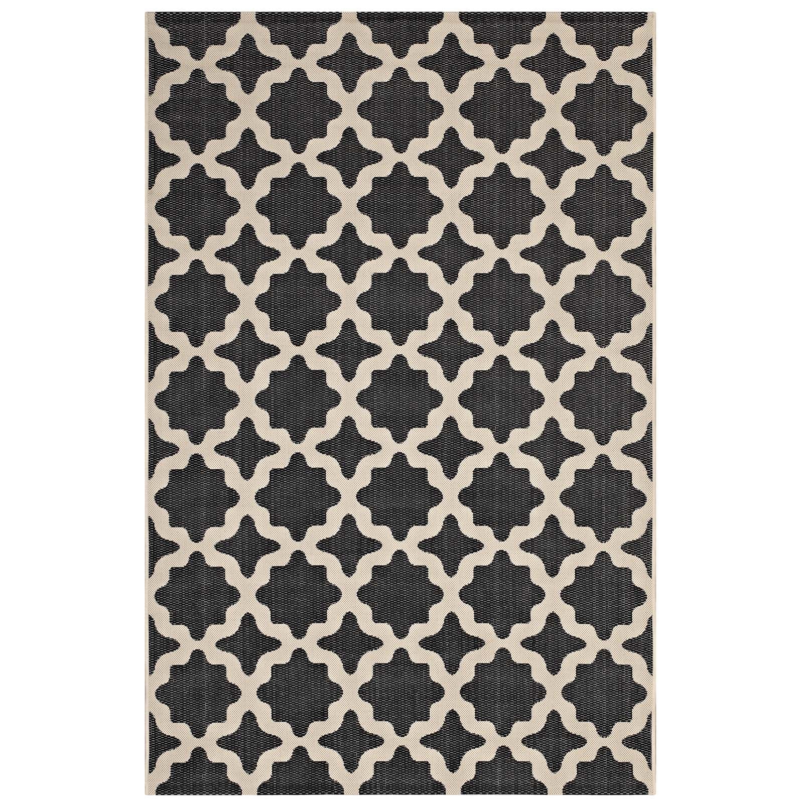 Black and Beige / 5x8